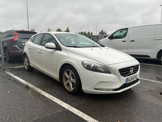 Volvo V40 vaihtoauto