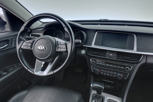 Kia Optima vaihtoauto