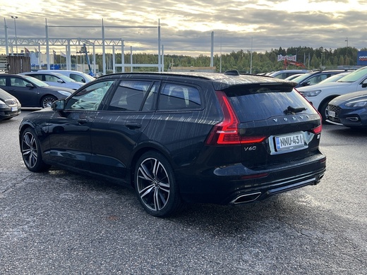 Volvo V60 vaihtoauto