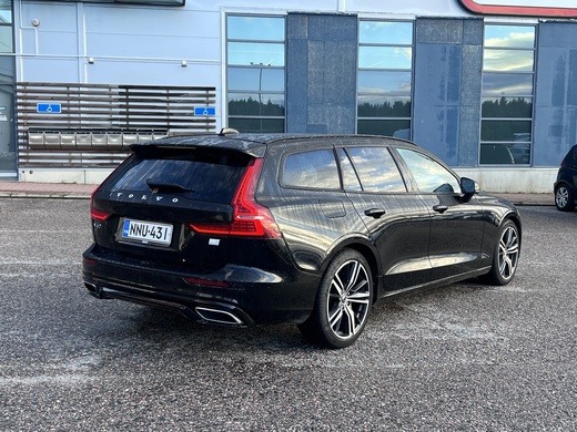 Volvo V60 vaihtoauto