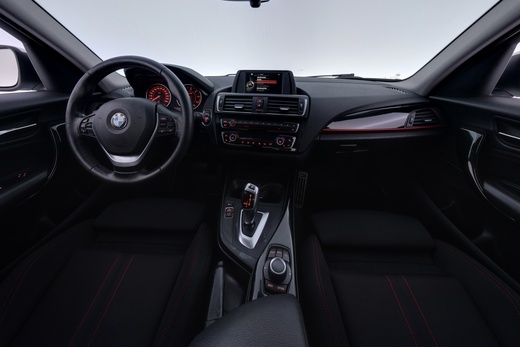 BMW 120 vaihtoauto