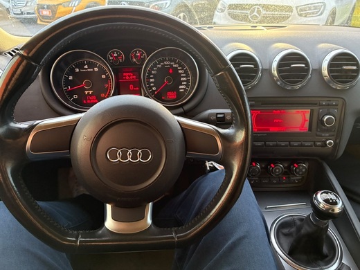Audi TT vaihtoauto