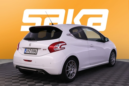 Peugeot 208 vaihtoauto