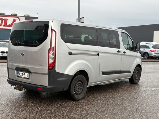 Ford Tourneo vaihtoauto