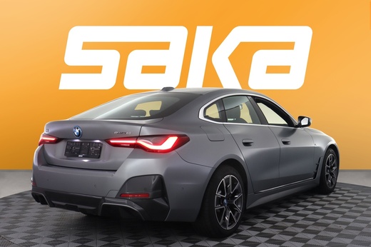 BMW i4 vaihtoauto