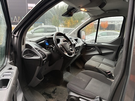 Ford Transit Custom vaihtoauto