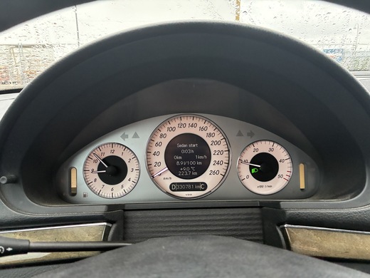 Mercedes-Benz E vaihtoauto