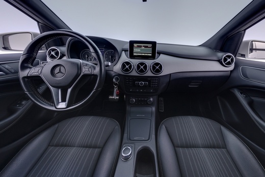Mercedes-Benz B vaihtoauto