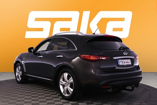 Infiniti FX30d vaihtoauto