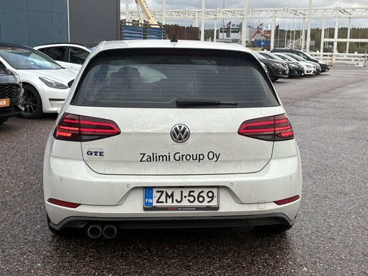 Volkswagen Golf vaihtoauto