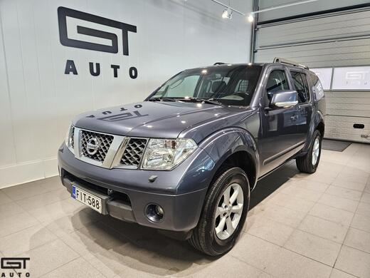 Nissan Pathfinder vaihtoauto