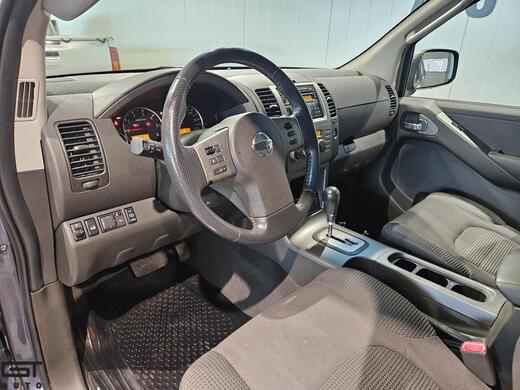 Nissan Pathfinder vaihtoauto