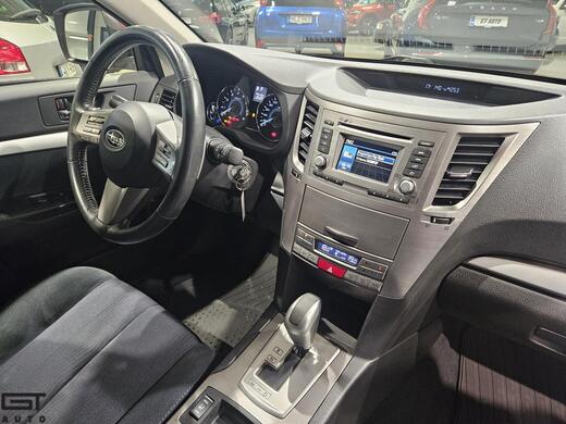 Subaru Outback vaihtoauto