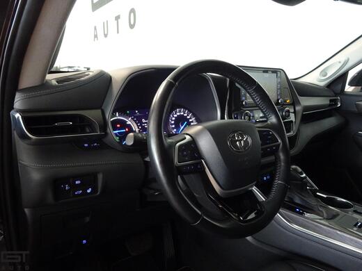 Toyota Land Cruiser vaihtoauto