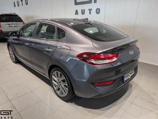 Hyundai i30 Fastback vaihtoauto