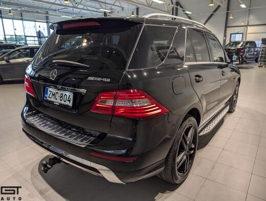 Mercedes-Benz ML vaihtoauto