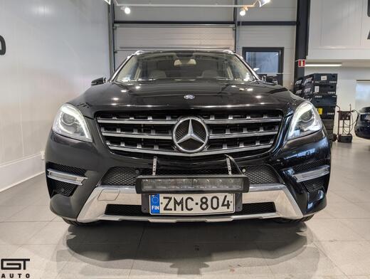 Mercedes-Benz ML vaihtoauto
