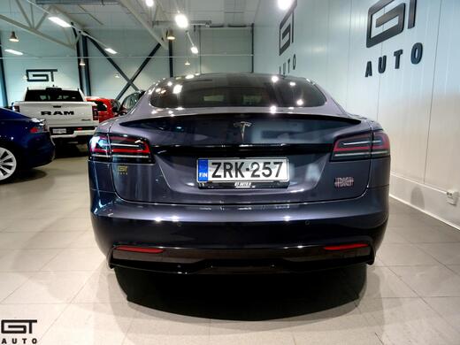 Tesla Model S vaihtoauto