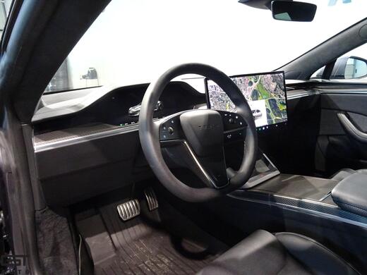 Tesla Model S vaihtoauto