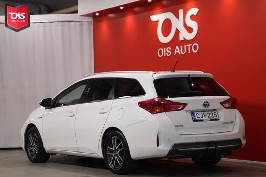 Toyota Auris vaihtoauto