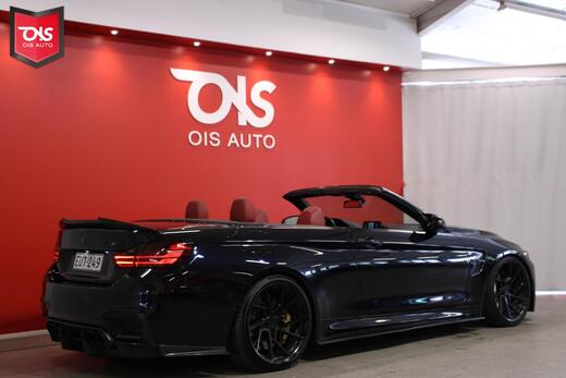 BMW M4 vaihtoauto