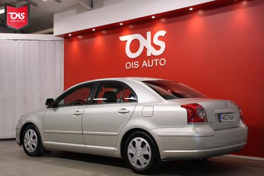 Toyota Avensis vaihtoauto