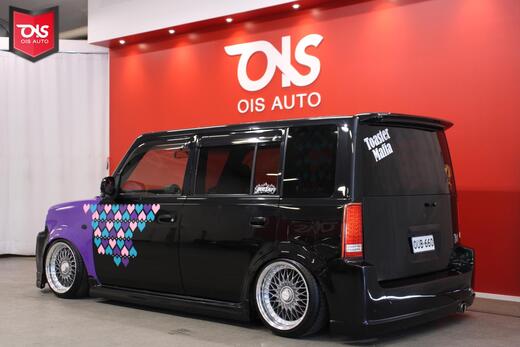 Toyota BB vaihtoauto