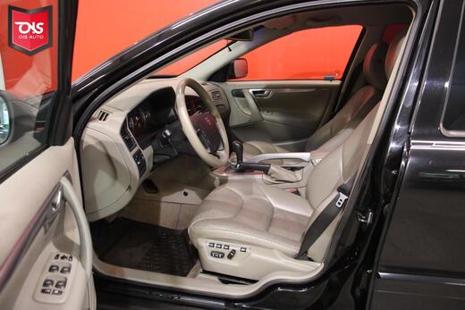 Volvo XC70 vaihtoauto