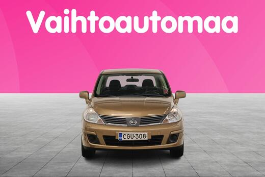 Nissan Tiida vaihtoauto