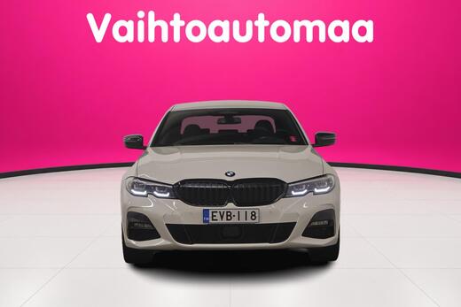BMW 330 vaihtoauto