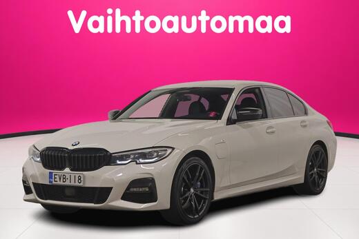 BMW 330 vaihtoauto