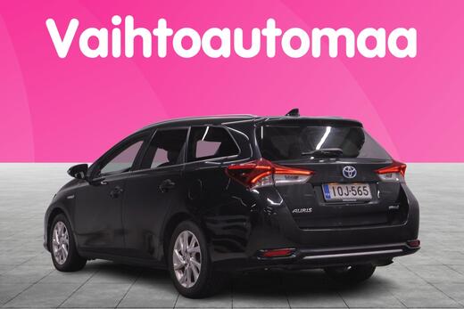 Toyota Auris vaihtoauto