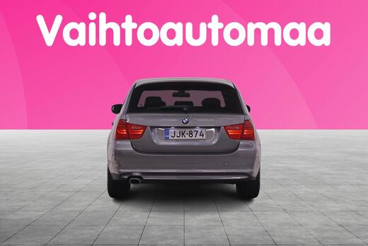 BMW 320 vaihtoauto