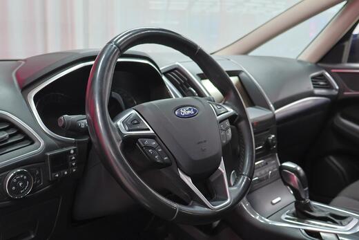 Ford S-MAX vaihtoauto