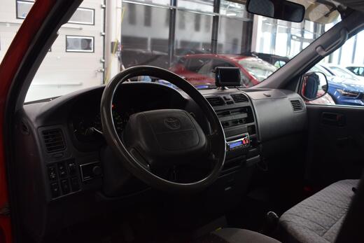 Toyota Hiace vaihtoauto