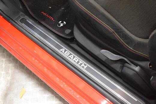 Fiat-Abarth Punto vaihtoauto
