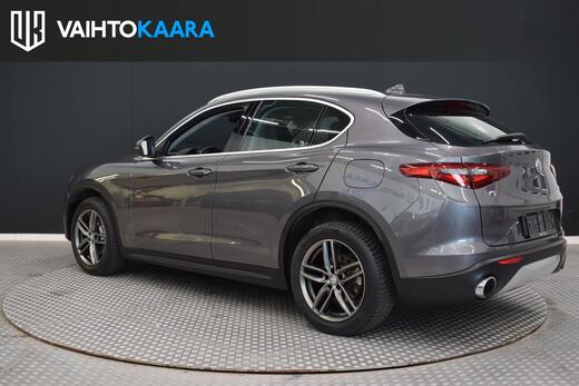 Alfa Romeo Stelvio vaihtoauto
