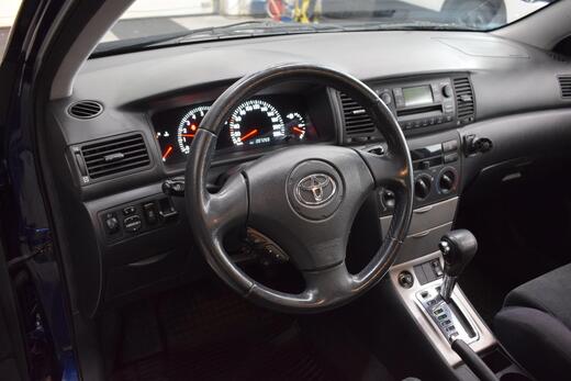 Toyota Corolla vaihtoauto