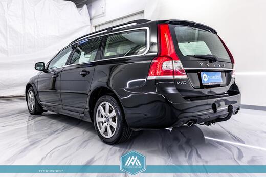 Volvo V70 vaihtoauto