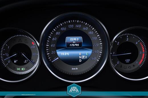 Mercedes-Benz CLS vaihtoauto