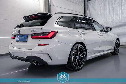 BMW 330 vaihtoauto