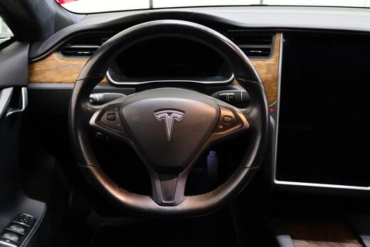 Tesla Model S vaihtoauto