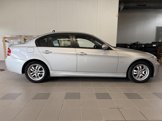 BMW 318 vaihtoauto