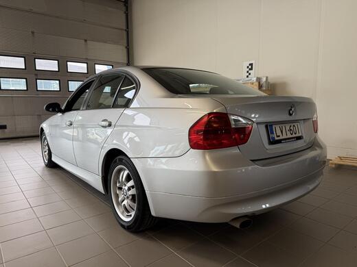 BMW 318 vaihtoauto