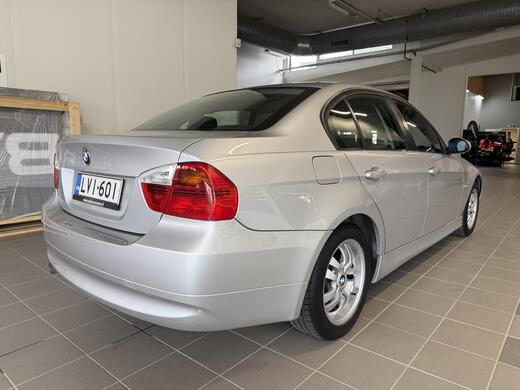 BMW 318 vaihtoauto