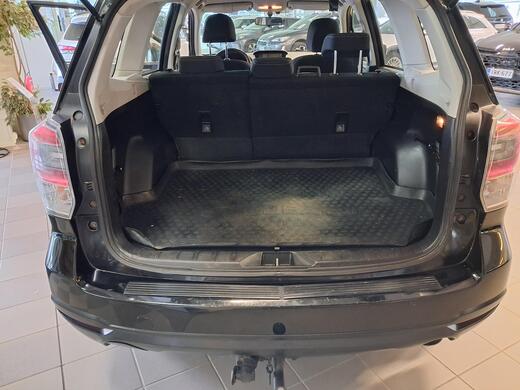 Subaru Forester vaihtoauto