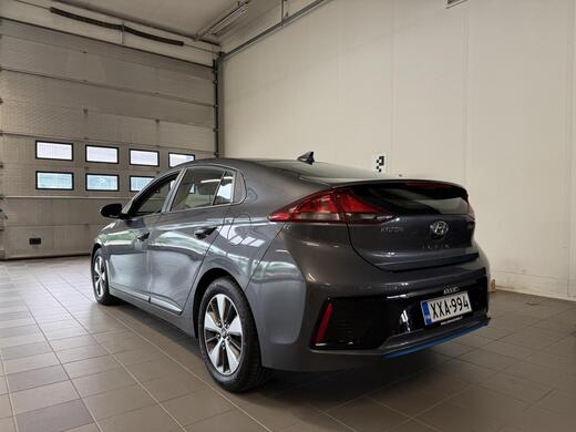 Hyundai IONIQ plug-in vaihtoauto