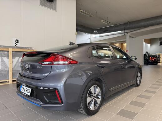 Hyundai IONIQ plug-in vaihtoauto