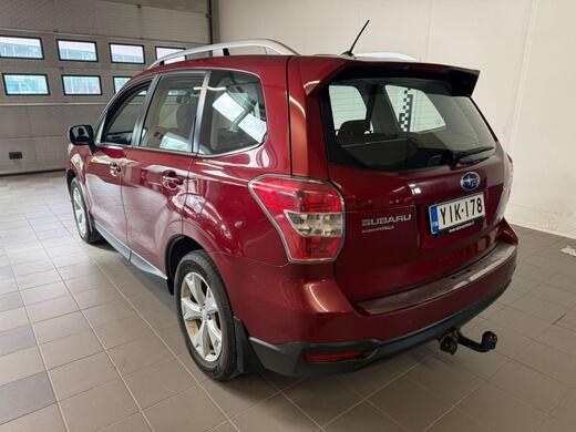 Subaru Forester vaihtoauto