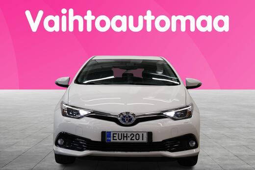 Toyota Auris vaihtoauto